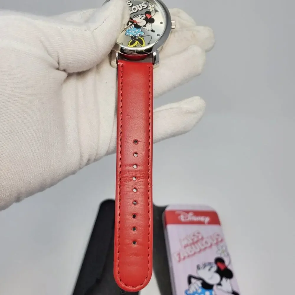 Disney Minnie Mouse Fabulous Red Watch NIP Leather-Like Band